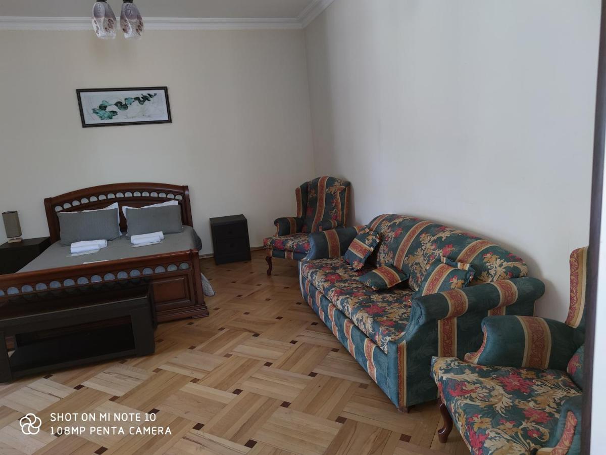Borjomi Sichi Hotel Luaran gambar